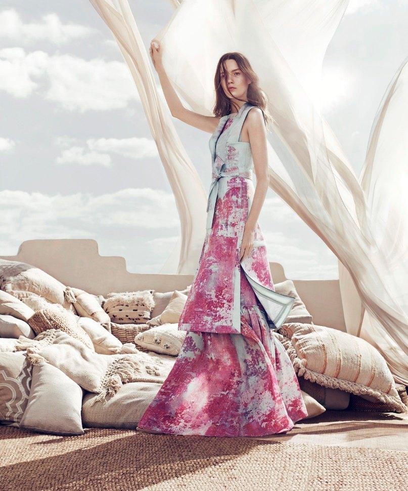 BCBG Set Design portfolio image